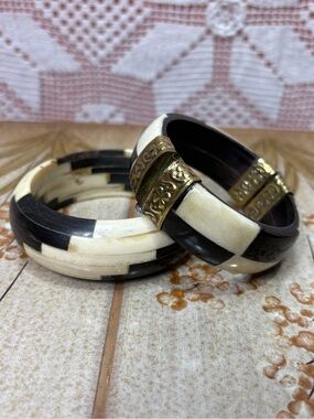 Vintage Black & Cream Inlay Bangle Bracelet Bundle